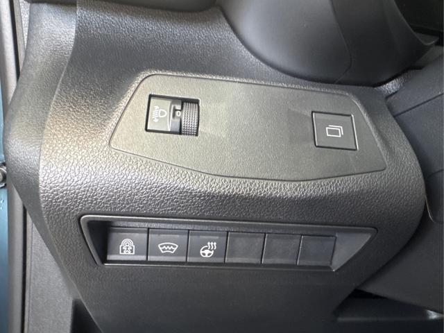Fiat / Doblò / Blau / / / AUT 7-SITZER STYLE PACK SHZ TOTWINKEL UConnect 