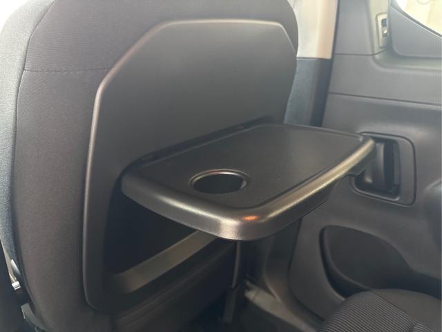 Fiat / Doblò / Blau / / / AUT 7-SITZER STYLE PACK SHZ TOTWINKEL UConnect 