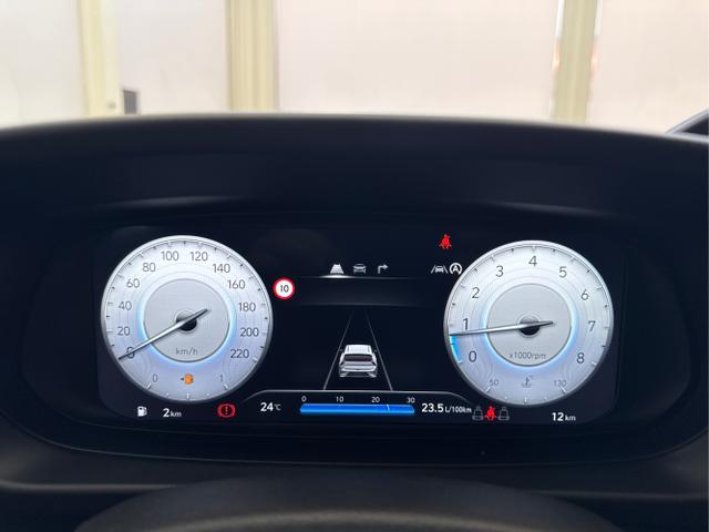 Hyundai / BAYON / Grün / / / NAVI SHZ RFK PDC KLIMAAUTOMATIK Licht/Regensensor