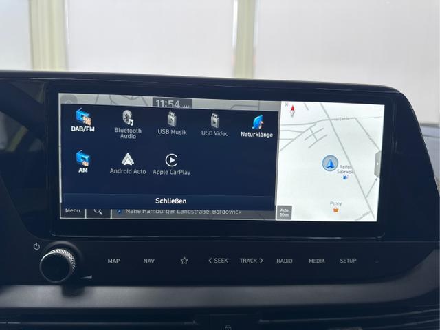 Hyundai / BAYON / Grün / / / NAVI SHZ RFK PDC KLIMAAUTOMATIK Licht/Regensensor