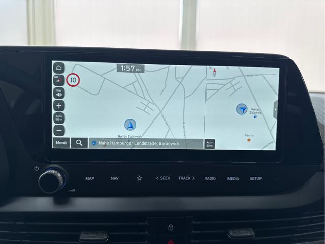 Hyundai / i20 / Schwarz / / / WP NAVI RFK TEMPOMAT