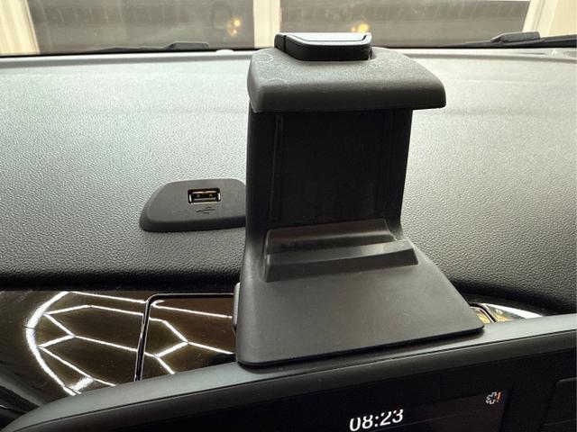 Ford / Fiesta / Blau / / / RADIO KLIMA SHZ PDC