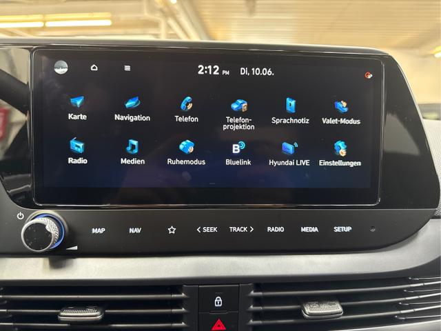 Hyundai / i20 / Grau / / / NAVI RFK TEMPOMAT