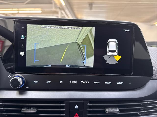 Hyundai / i20 / Grau / / / NAVI RFK TEMPOMAT