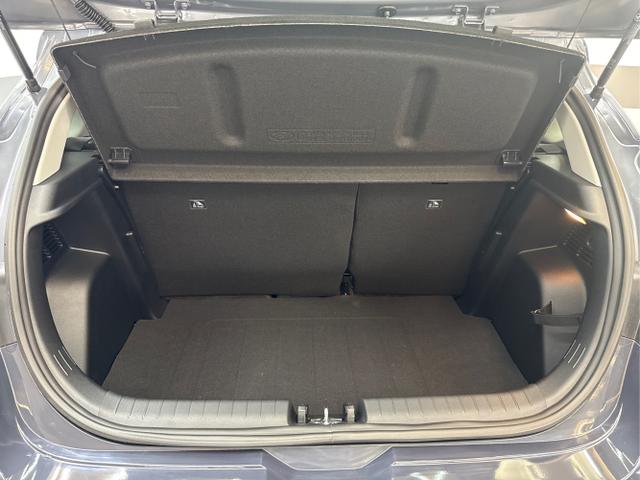 Hyundai / i20 / Grau / / / NAVI RFK TEMPOMAT