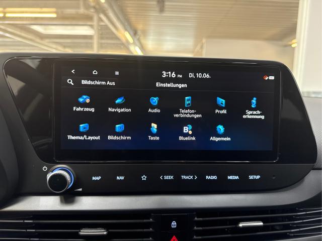 Hyundai / i20 / Blau / / / WP KLIMAAUTOMATIK NAVI RFK TEMPOMAT