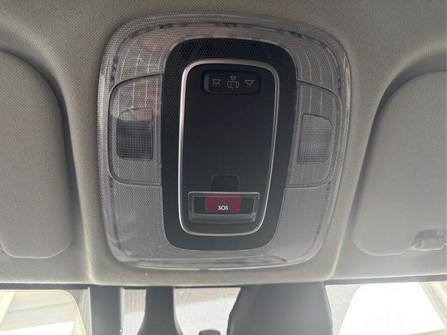 Hyundai / i20 / Blau / / / WP KLIMAAUTOMATIK NAVI RFK TEMPOMAT