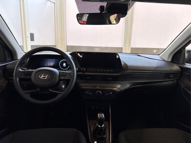 Hyundai / i20 / Schwarz / / / NAVI RFK TEMPOMAT