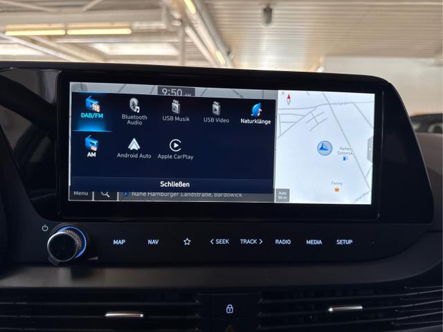 Hyundai / BAYON / Grün / / / NAVI SHZ RFK PDC KLIMAAUTOMATIK