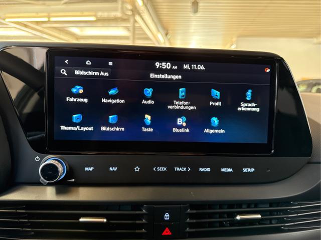 Hyundai / BAYON / Grün / / / NAVI SHZ RFK PDC KLIMAAUTOMATIK