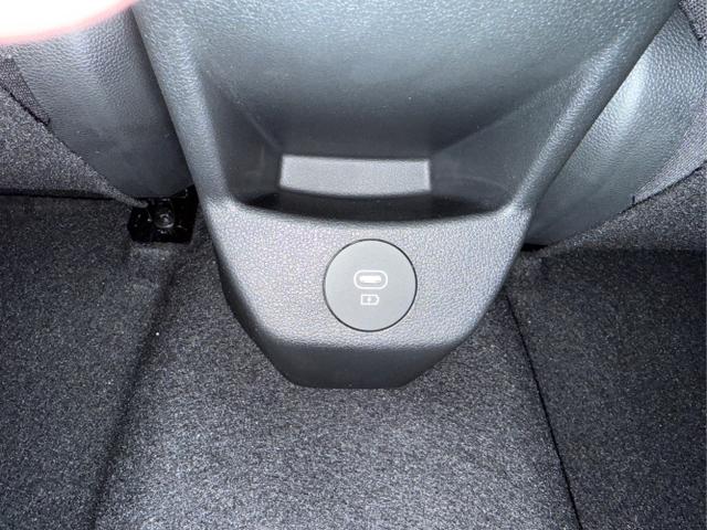 Hyundai / BAYON / Grün / / / NAVI SHZ RFK PDC KLIMAAUTOMATIK