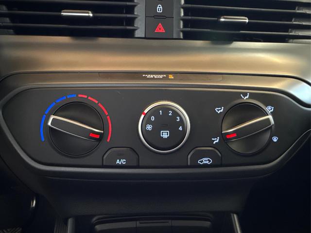 Hyundai i20 COMFORT FL NAVI RFK TEMPOMAT 
