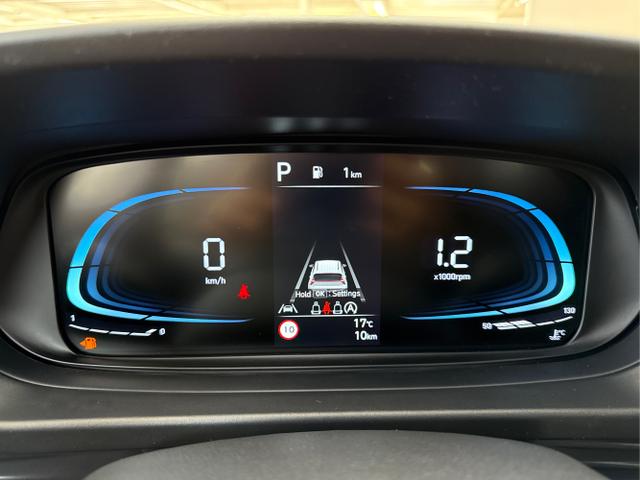 Hyundai / BAYON / Blau / / / DCT SHZ NAVI RFK PDC 