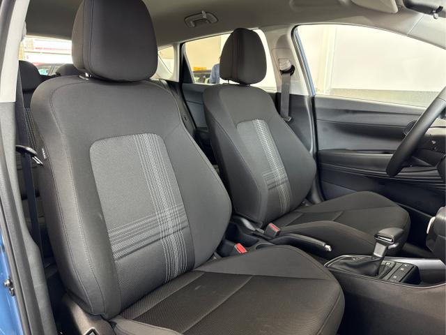 Hyundai / BAYON / Blau / / / DCT SHZ NAVI RFK PDC 