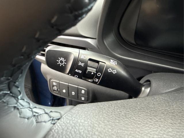 Hyundai / BAYON / Blau / / / DCT SHZ NAVI RFK PDC 