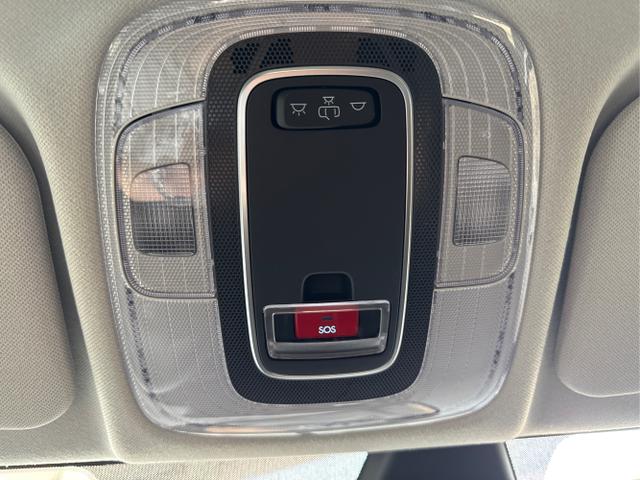 Hyundai / BAYON / Blau / / / DCT SHZ NAVI RFK PDC 