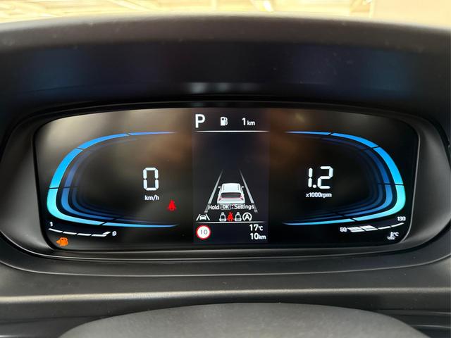 Hyundai BAYON LIFE FL DCT SHZ NAVI RFK PDC 