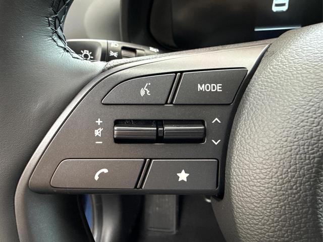 Hyundai BAYON LIFE FL DCT SHZ NAVI RFK PDC 