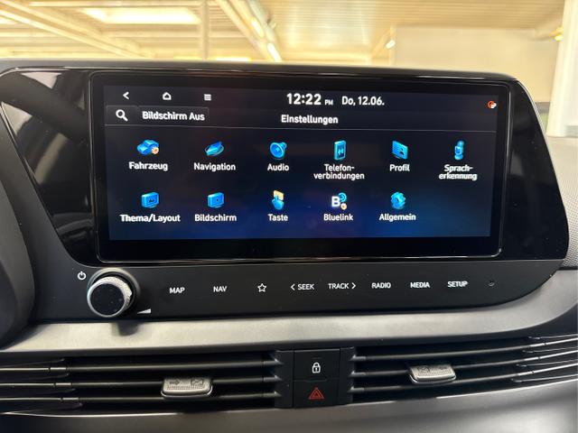 Hyundai / i20 / Blau / / / NAVI SHZ LED ALU RFK SHZ KLIMAAUTOMATIK 
