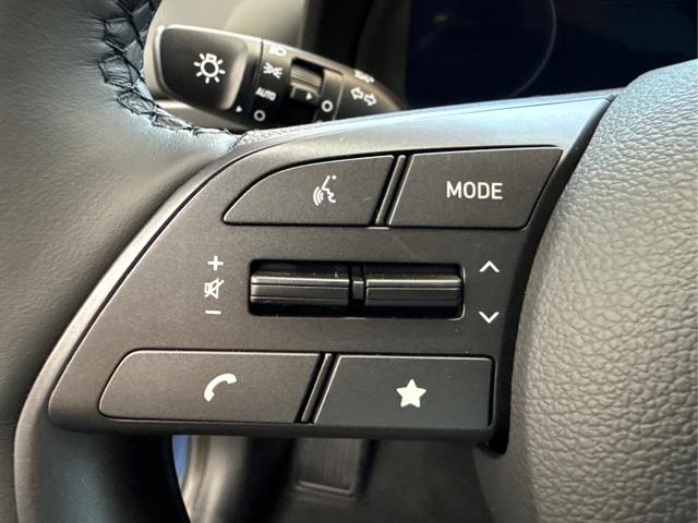 Hyundai / i20 / Blau / / / NAVI SHZ LED ALU RFK SHZ KLIMAAUTOMATIK 
