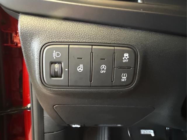 Hyundai / i20 / Rot / / / WP KLIMAAUTOMATIK NAVI RFK TEMPOMAT