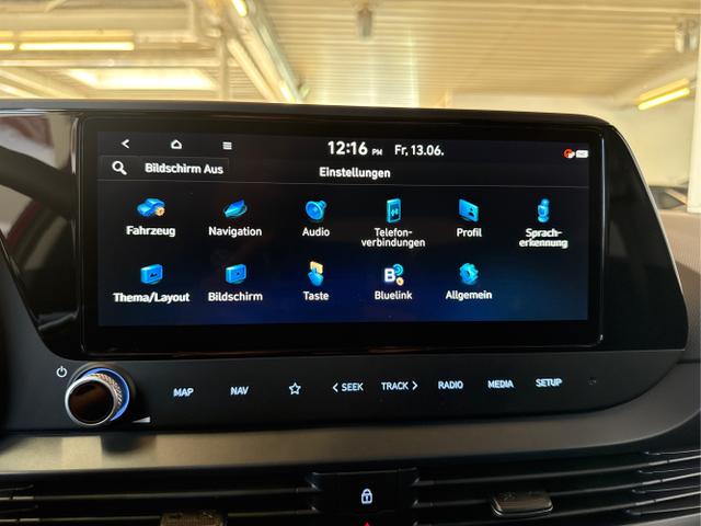 Hyundai / i20 / Rot / / / WP KLIMAAUTOMATIK NAVI RFK TEMPOMAT