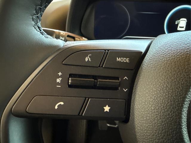 Hyundai / i20 / Rot / / / WP KLIMAAUTOMATIK NAVI RFK TEMPOMAT