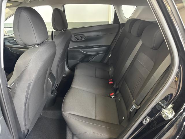 Hyundai / BAYON / Schwarz / / / NAVI SHZ RFK PDC KLIMAAUTOMATIK Licht/Regensensor