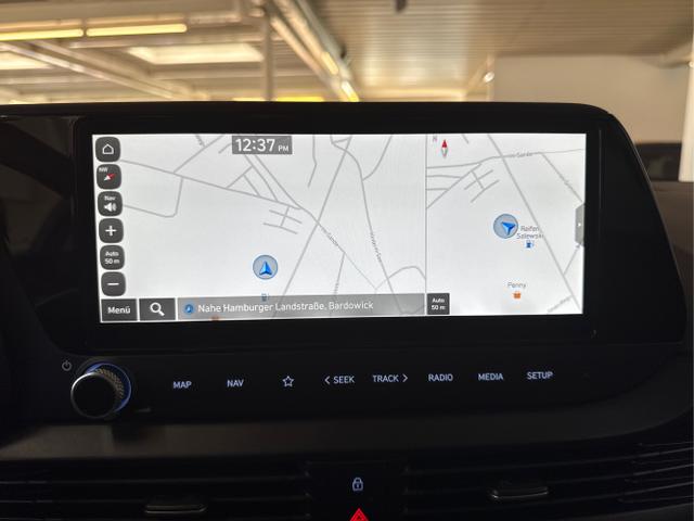 Hyundai / BAYON / Blau / / / DCT ACC SmartSense PLUS NAVI SHZ RFK PDC KLIMAAUTOMATIK