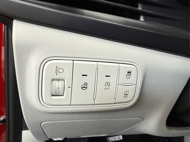 Hyundai / i20 / Rot / / / DCT WP KLIMAAUTOMATIK NAVI RFK TEMPOMAT