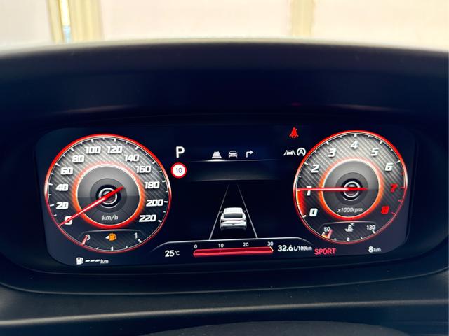 Hyundai / i20 / Rot / / / DCT WP KLIMAAUTOMATIK NAVI RFK TEMPOMAT