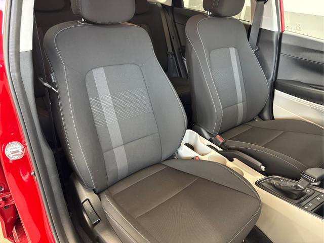 Hyundai / i20 / Rot / / / DCT WP KLIMAAUTOMATIK NAVI RFK TEMPOMAT