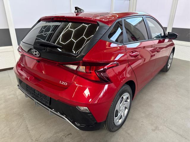 Hyundai / i20 / Rot / / / DCT WP KLIMAAUTOMATIK NAVI RFK TEMPOMAT
