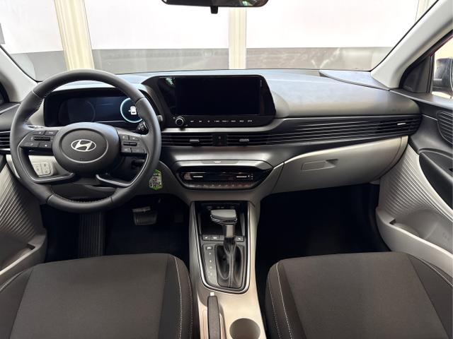 Hyundai / i20 / Rot / / / DCT WP KLIMAAUTOMATIK NAVI RFK TEMPOMAT