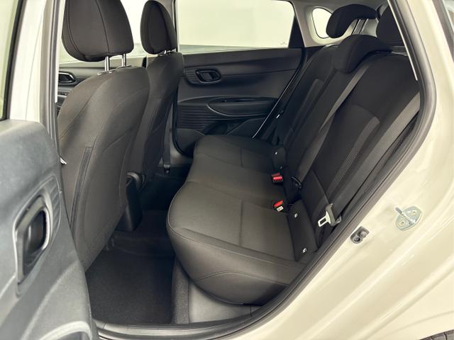 Hyundai / i20 / Weiß / / / DCT WP KLIMAAUTOMATIK NAVI RFK TEMPOMAT