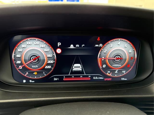 Hyundai / i20 / Weiß / / / DCT WP KLIMAAUTOMATIK NAVI RFK TEMPOMAT