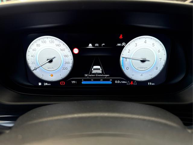 Hyundai / i20 / Rot / / / NAVI SHZ LED ALU RFK SHZ KLIMAAUTOMATIK 