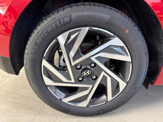 Hyundai / i20 / Rot / / / NAVI SHZ LED ALU RFK SHZ KLIMAAUTOMATIK 