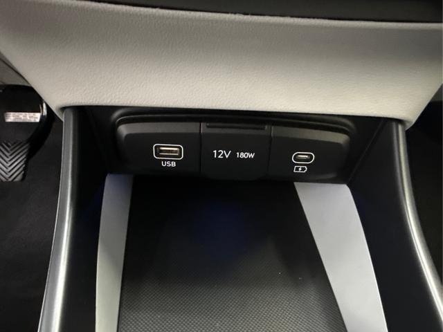 Hyundai / i20 / Rot / / / NAVI SHZ LED ALU RFK SHZ KLIMAAUTOMATIK 