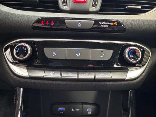 Hyundai / i30 / / / / 