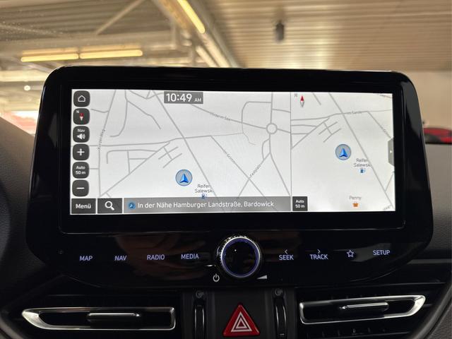 Hyundai i30 Kombi STYLE EDITION NAVI SHZ KLIMAAUTOMATIK RFK LED PDC v+h 