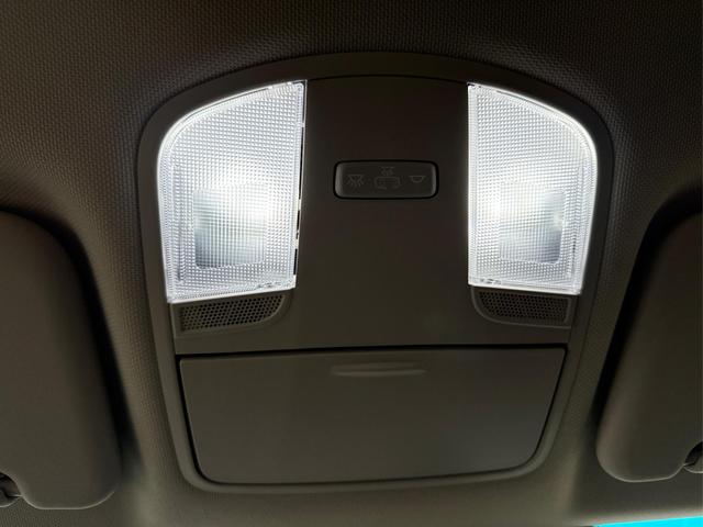 Hyundai i30 Kombi STYLE EDITION NAVI SHZ KLIMAAUTOMATIK RFK LED PDC v+h 