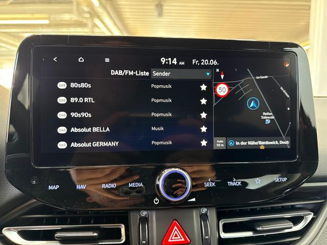 Hyundai i30 Kombi STYLE EDITION NAVI SHZ KLIMAAUTOMATIK RFK LED PDC v+h 