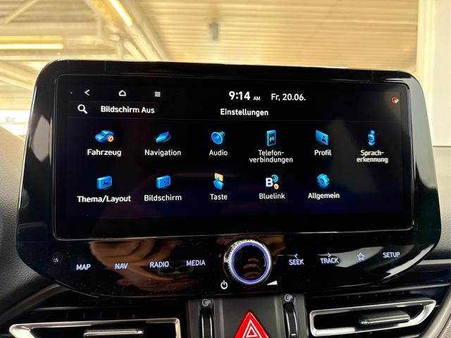 Hyundai i30 Kombi STYLE EDITION NAVI SHZ KLIMAAUTOMATIK RFK LED PDC v+h 