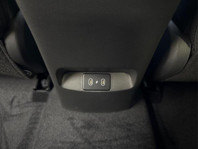 Hyundai i30 Kombi STYLE EDITION NAVI SHZ KLIMAAUTOMATIK RFK LED PDC v+h 