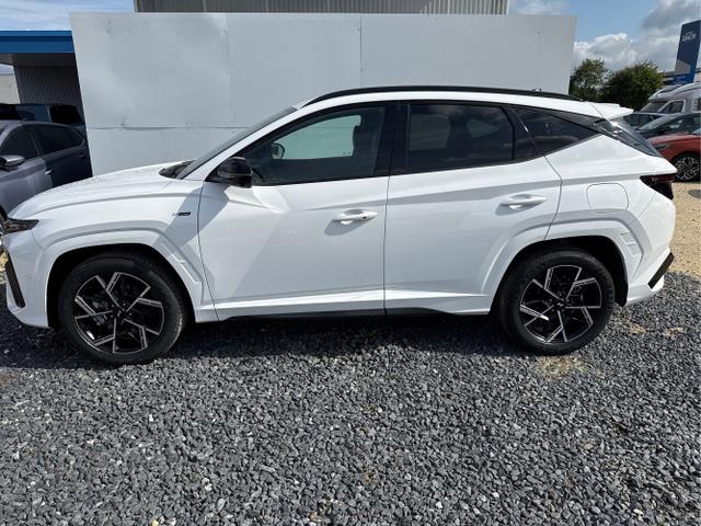 Hyundai / TUCSON / Weiß / / / 