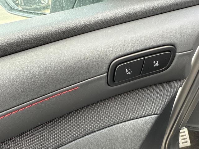Hyundai / TUCSON / Weiß / / / 