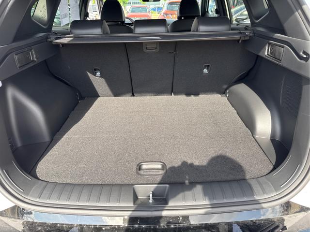 Hyundai / TUCSON / Weiß / / / 