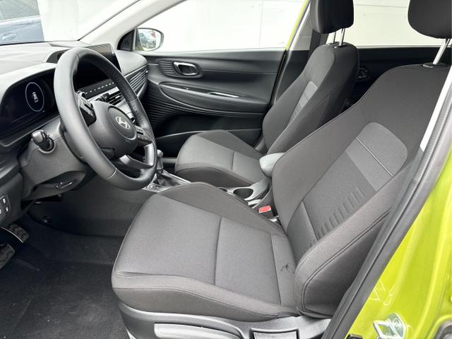 Hyundai / BAYON / Weiß / / / 