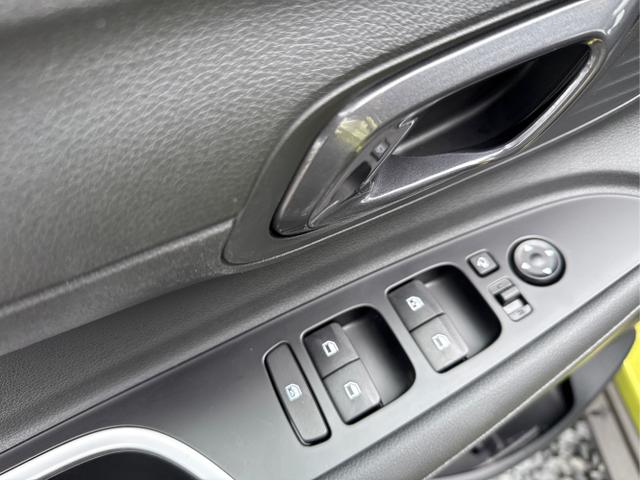 Hyundai / BAYON / Weiß / / / 